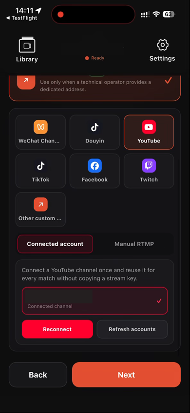 波录 App 直播目的地页面：已选择 YouTube 并连接频道