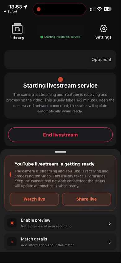 波录 App 显示 YouTube 直播正在准备，可观看直播和分享直播